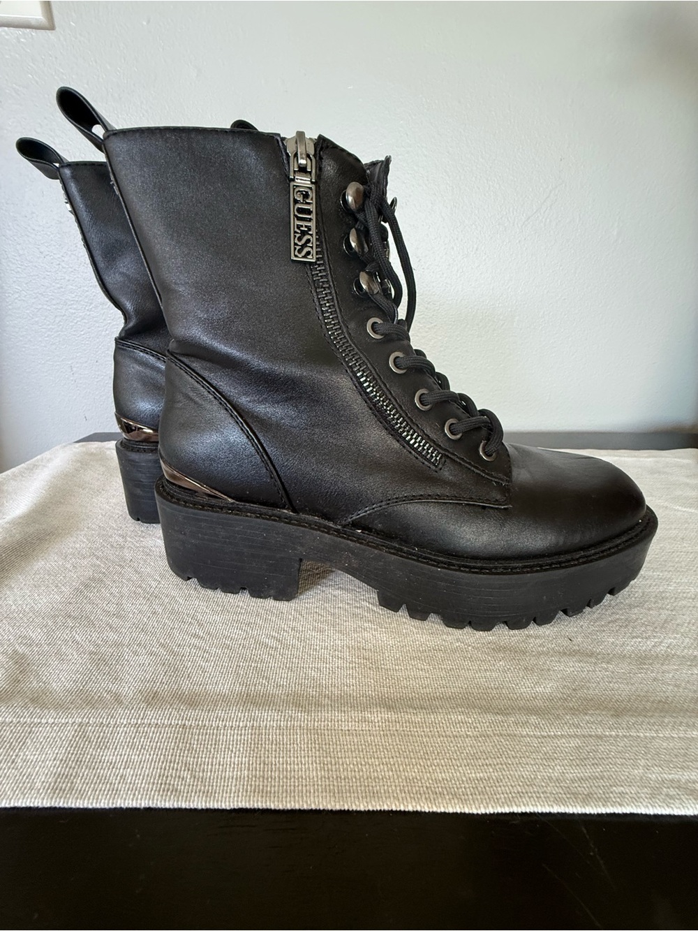GUESS Black Lace-Up Platform Combat Boots with Side Zip Accent